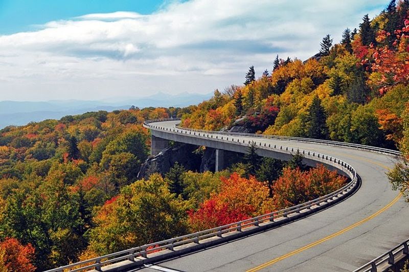 Blue Ridge Parkway, Asheville, North Carolina Blue Ridge Parkway, Asheville, North Carolina