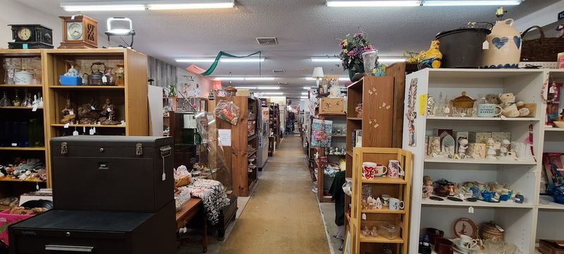 Booths Arranged Like Chapters in a Book Booths Arranged Like Chapters in a Book