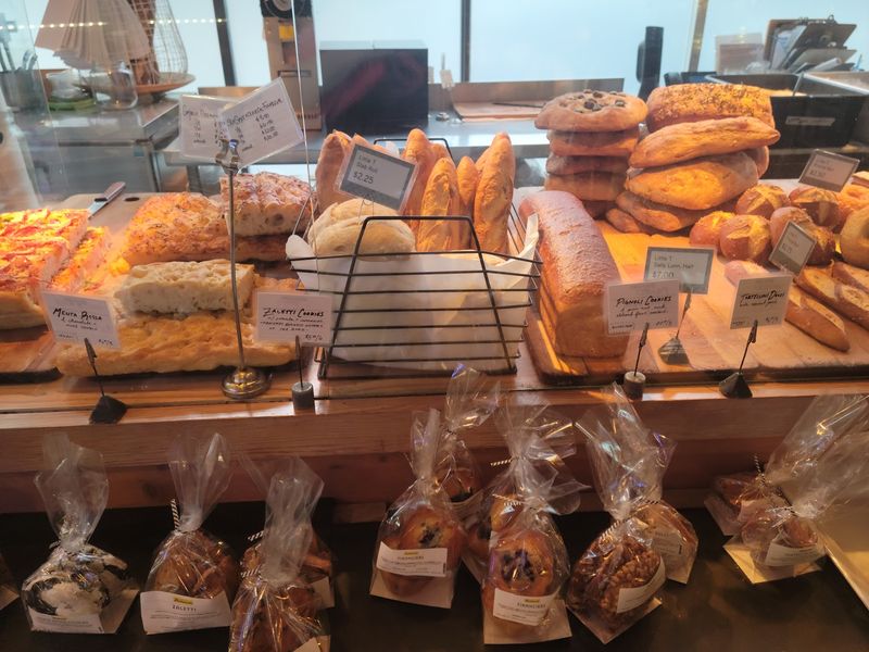 Bread, Focaccia and Bakery Temptations