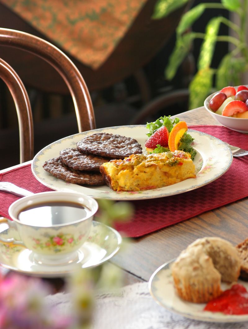 Breakfast Before the Day Begins Breakfast Before the Day Begins