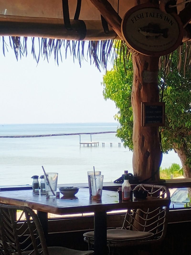 Breakfast and Weekend Brunch by the Water Breakfast and Weekend Brunch by the Water