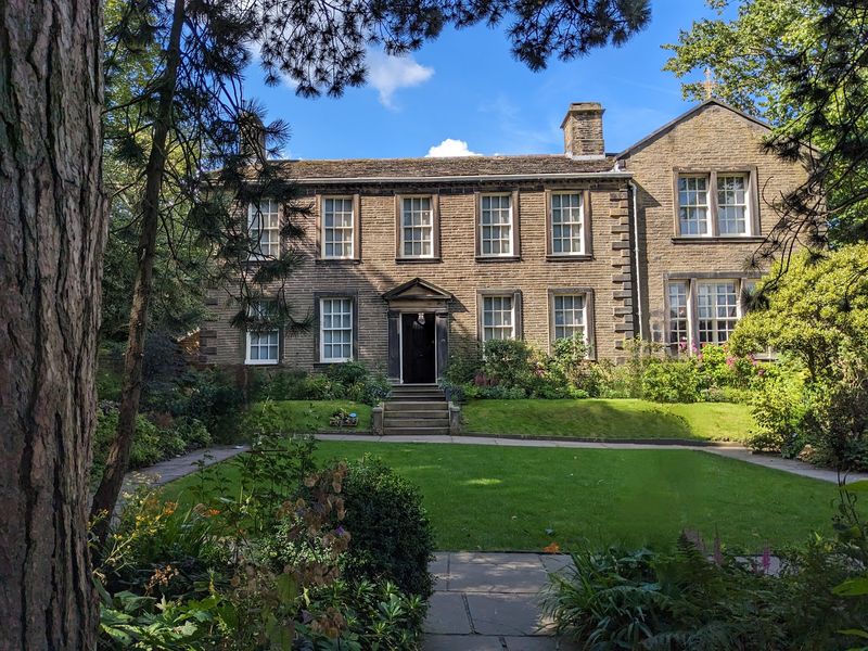 Brontë Parsonage Museum, Haworth, West Yorkshire, England Brontë Parsonage Museum, Haworth, West Yorkshire, England