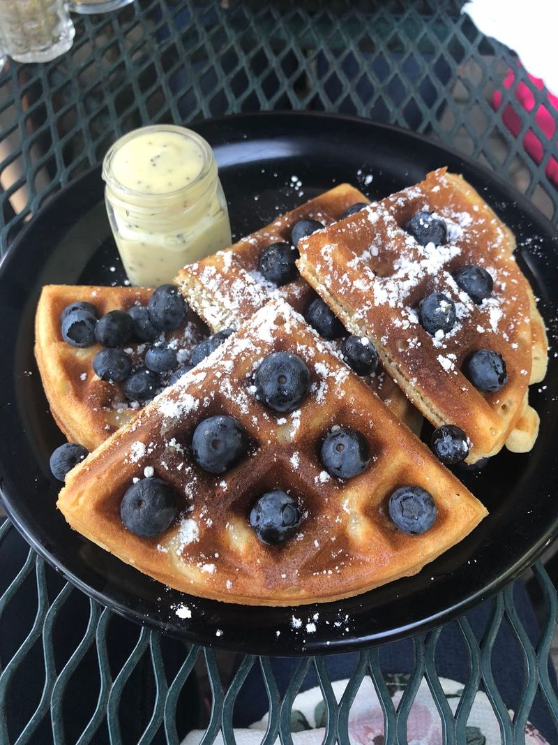 Brunch, Mimosas, and Slow Weekend Mornings Brunch, Mimosas, and Slow Weekend Mornings