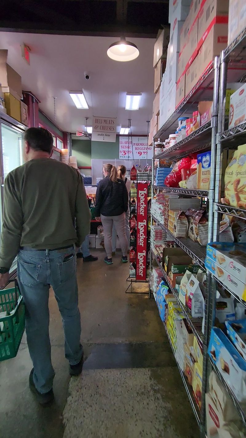 Busy Aisles and a Speedy, Friendly Crew