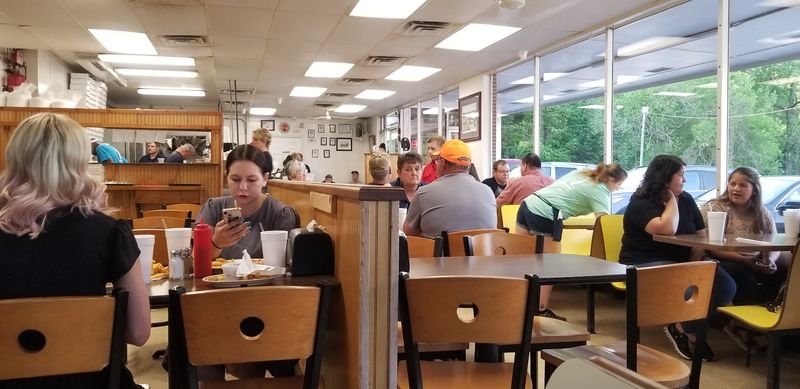 Busy Lunch Rush and Quick Turnover