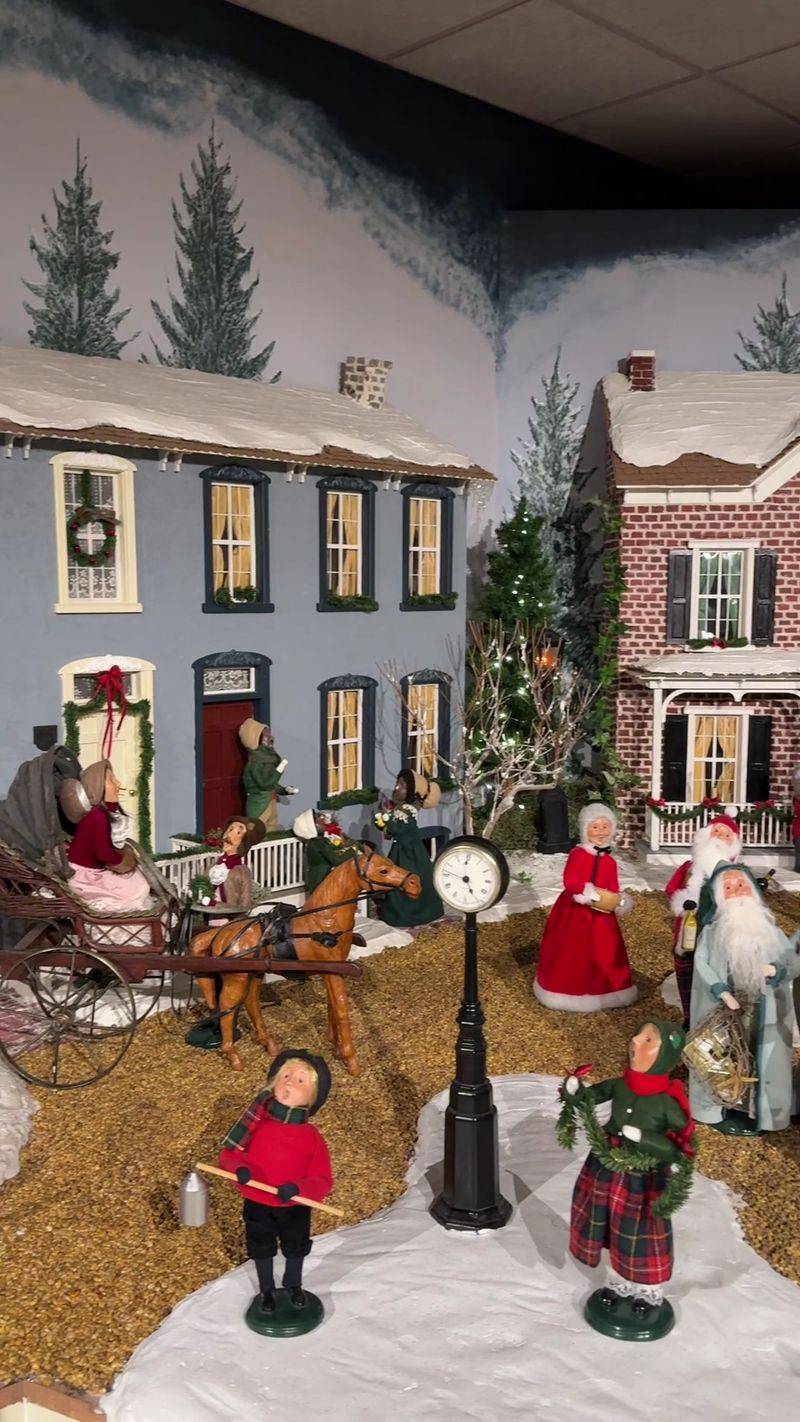 Byers' Choice LTD., Chalfont, Pennsylvania