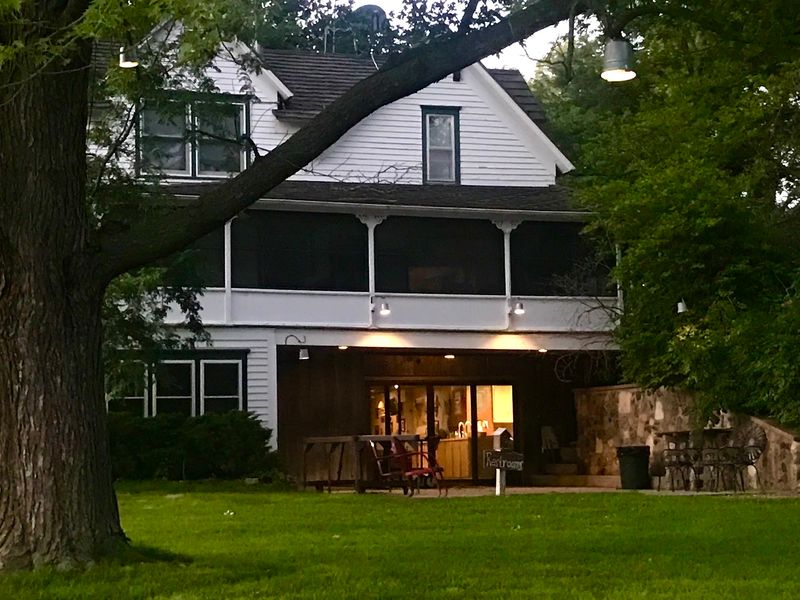 Cabins And Cottages For A Roof Overhead