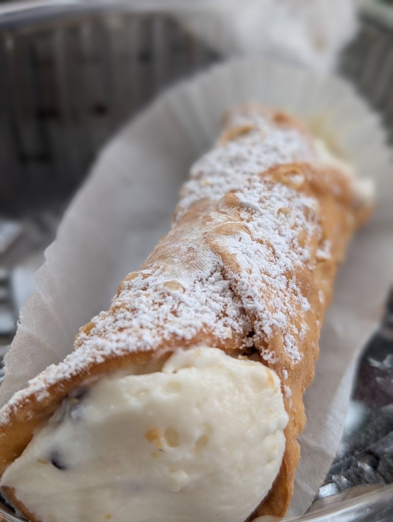 Cannoli Get The Most Attention Here