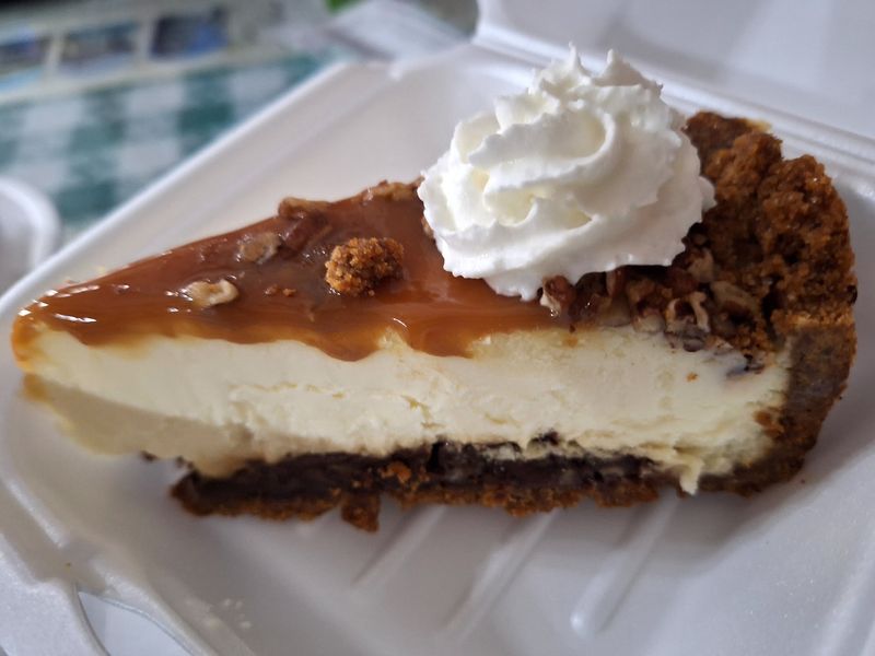 Cannoli and Cheesecake for the Sweet Finish