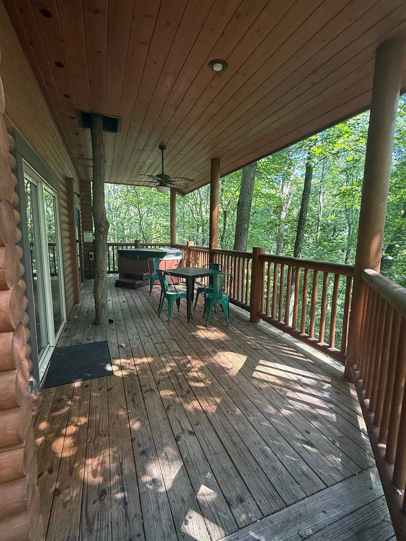 Canopy Ridge Cabins, South Bloomingville, OH Canopy Ridge Cabins, South Bloomingville, OH
