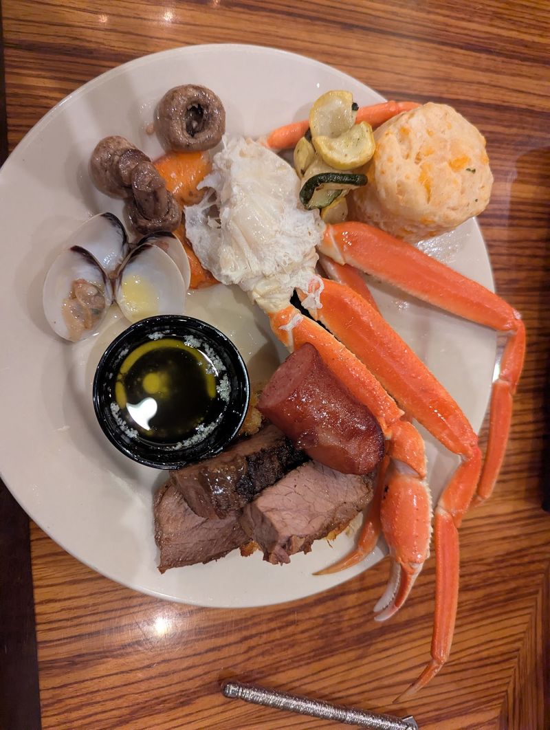 Captain George's Seafood Restaurant, Kill Devil Hills, NC