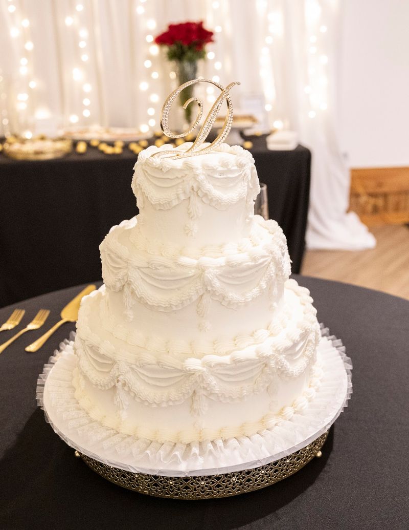 Celebration Cakes and Wedding Pies Celebration Cakes and Wedding Pies