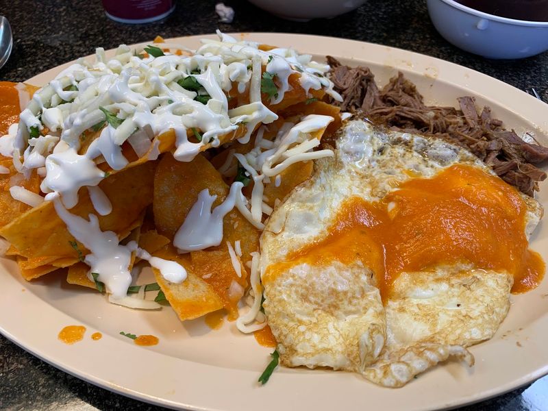 Chilaquiles That Pull People Out of Bed Chilaquiles That Pull People Out of Bed