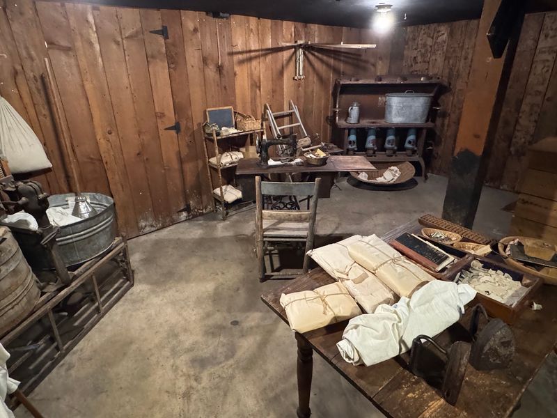 Chinese Laundry and Workers' Quarters Chinese Laundry and Workers' Quarters