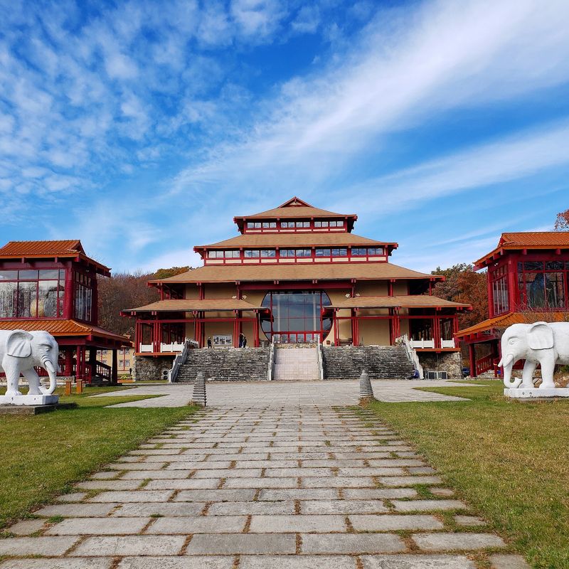 Chuang Yen Monastery in Carmel Chuang Yen Monastery in Carmel