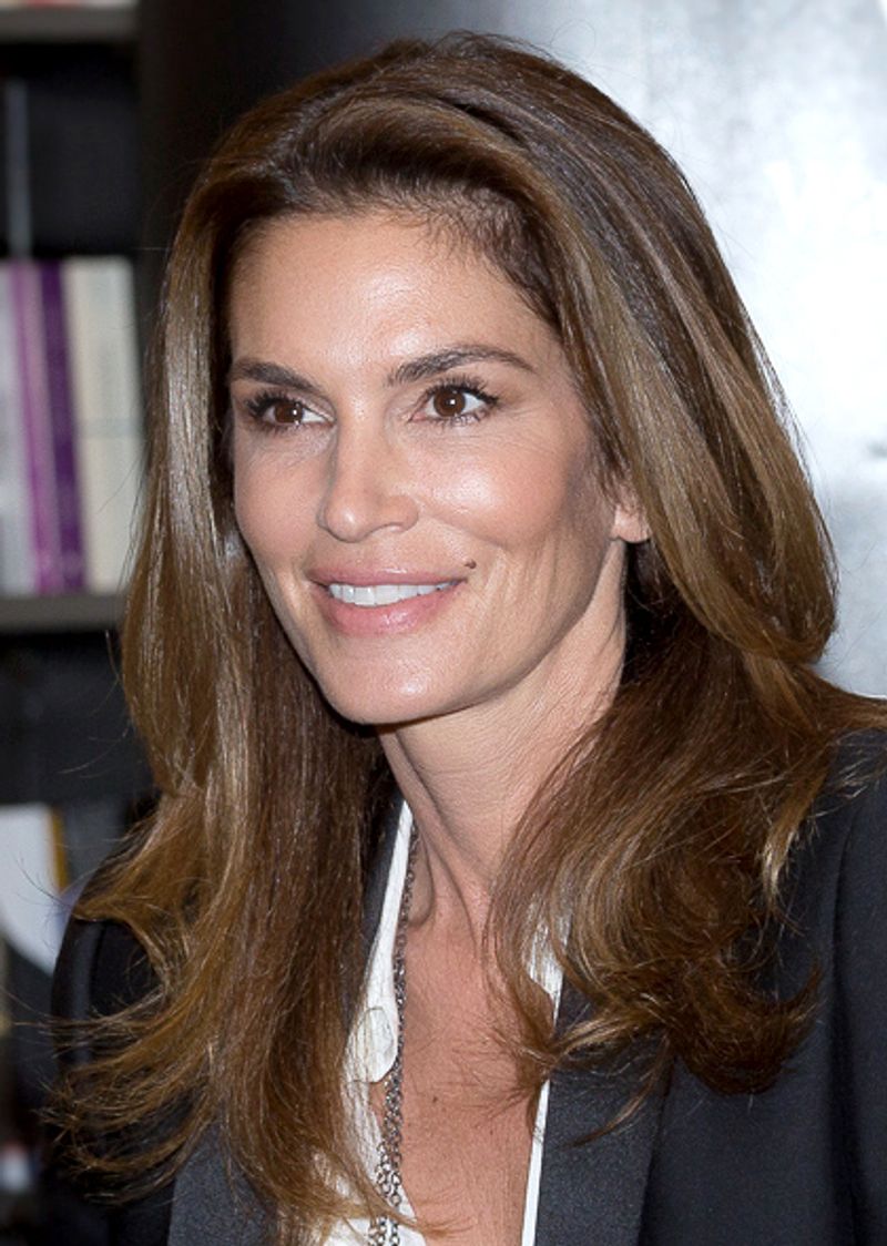 Cindy Crawford: Size 10