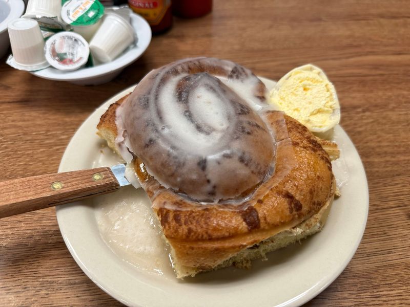 Cinnamon Rolls, Bread, and Baked Bonus Rounds