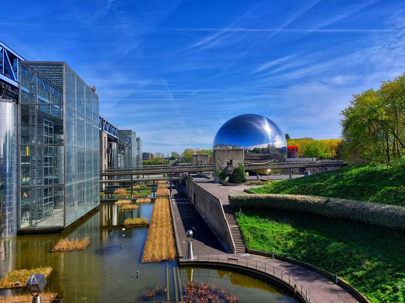 Cité des Sciences et de l'Industrie - Paris, France Cité des Sciences et de l'Industrie - Paris, France