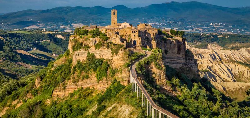 Civita di Bagnoregio, Italy Civita di Bagnoregio, Italy
