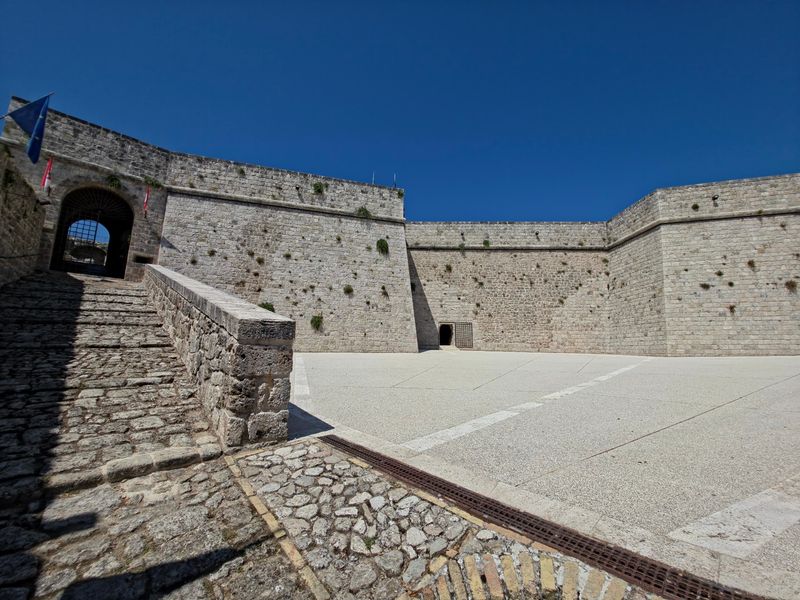 Civitella del Tronto, Abruzzo Civitella del Tronto, Abruzzo