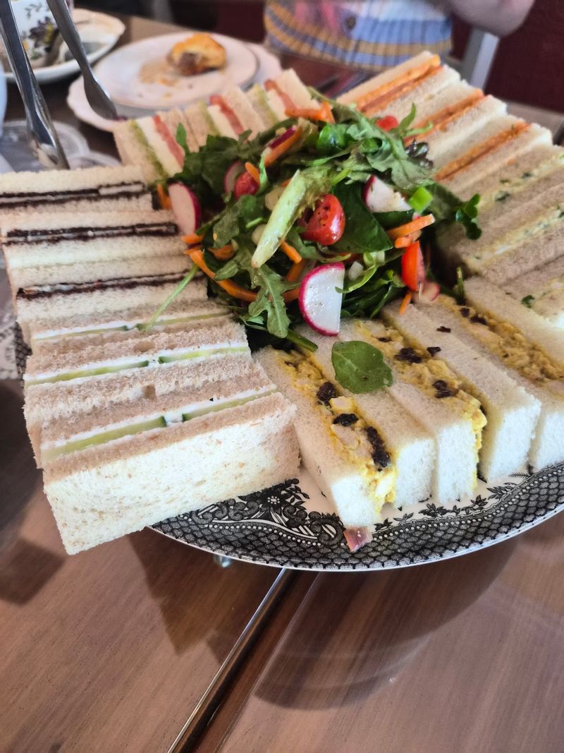 Climbing the Three-Tier Tray