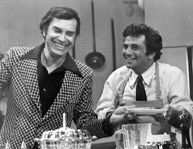 Columbo Proved That a Detective Didn't Need to Look Impressive Columbo Proved That a Detective Didn't Need to Look Impressive