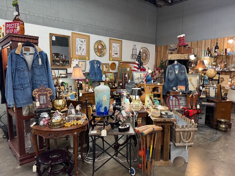 Consignment Booths with Endless Personality Consignment Booths with Endless Personality