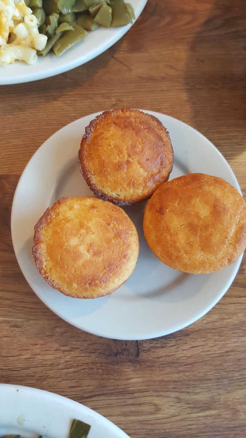 Cornbread and Dressing Done the Old Way