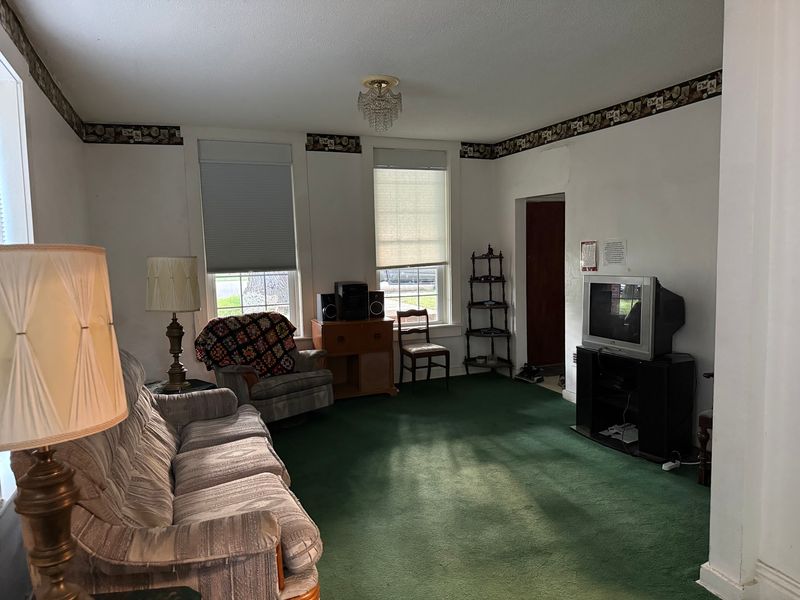 Cozy Rooms With a Grandma's House Feel Cozy Rooms With a Grandma's House Feel