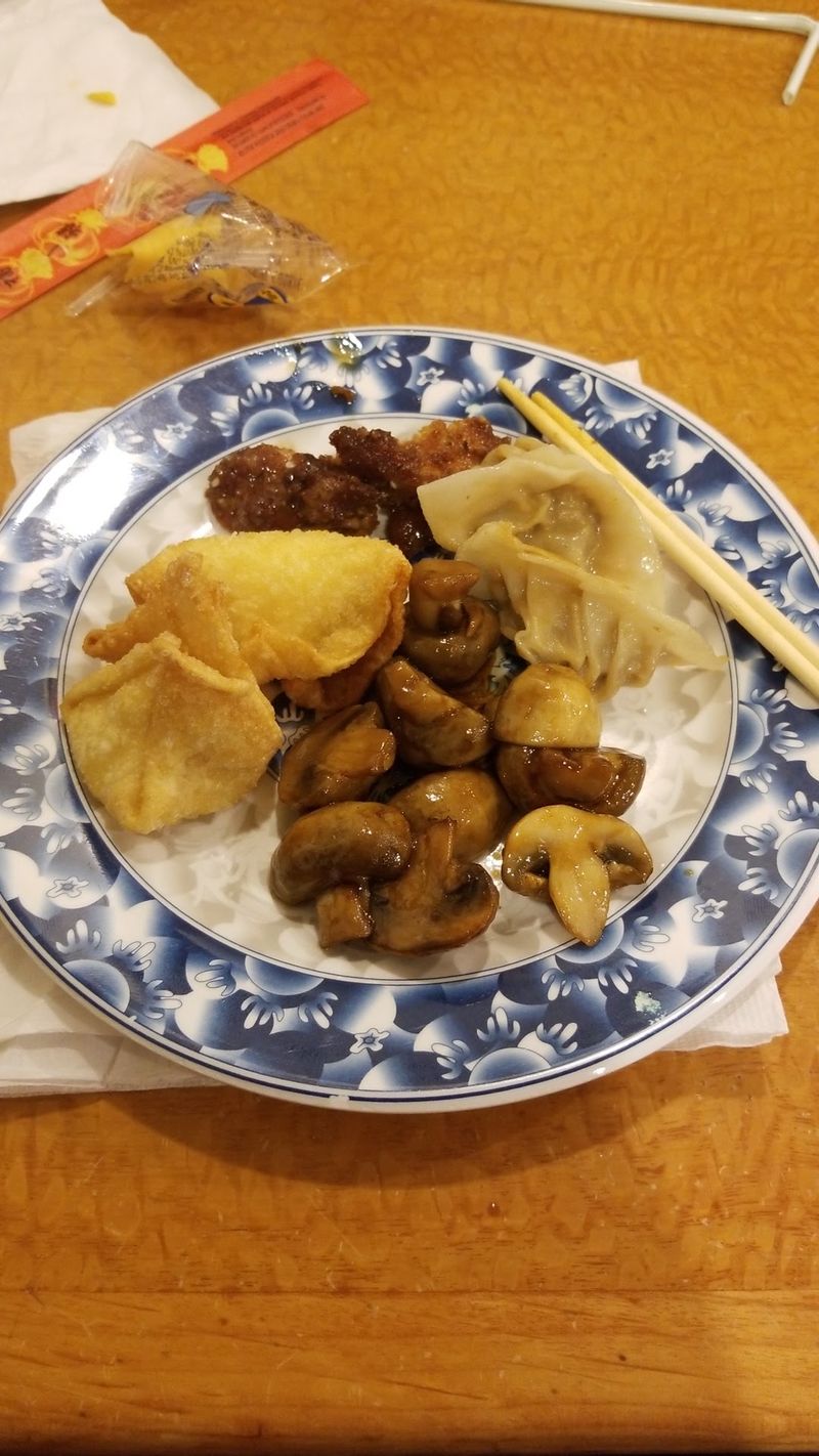 Crab Rangoon Gets the Loudest Applause