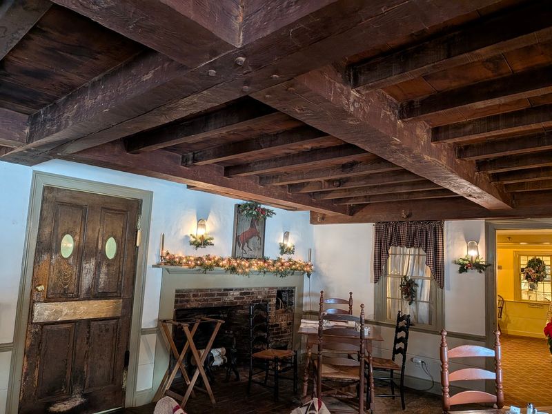 Crackling Hearths and Rooms Full of Antiques Crackling Hearths and Rooms Full of Antiques