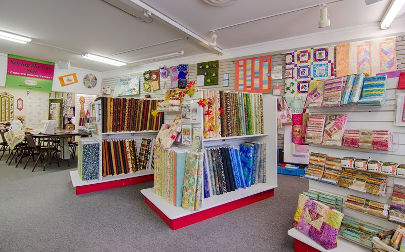 Creative Sewing & Quilting, Geneva, IL