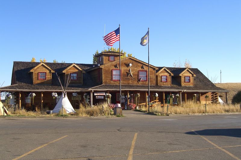Custer Battlefield Trading Post & Cafe, Crow Agency, Montana