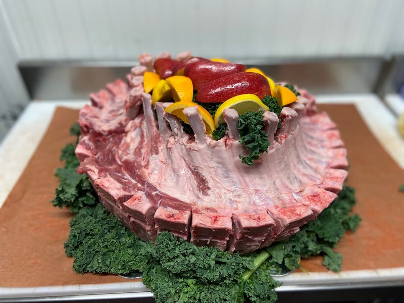 Cuts Shaped Around the Meal