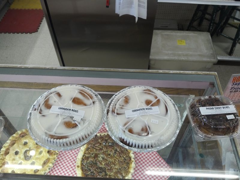 Daily Breads and Cinnamon Rolls