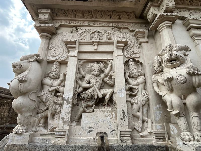 Dancing Shiva in Stone Dancing Shiva in Stone