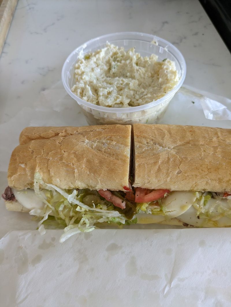 Deli Sides, Salads, and Sweet Cannoli