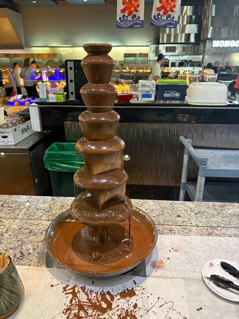 Desserts, Cotton Candy, and a Chocolate Fountain Desserts, Cotton Candy, and a Chocolate Fountain