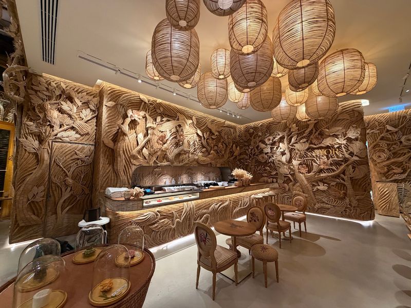 Dior Café at Dior Gold House – Bangkok, Thailand Dior Café at Dior Gold House – Bangkok, Thailand