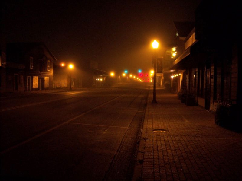 Downtown Strolls and Hometown Charm