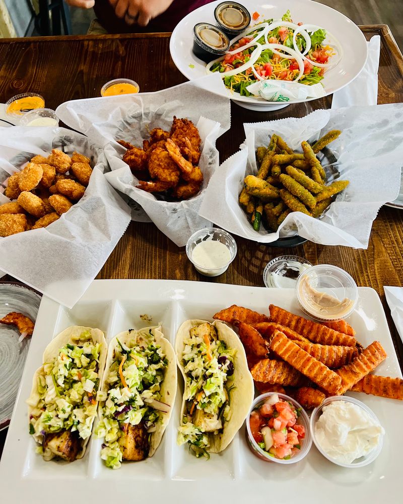 Drifters Riverfront Bar & Grill, Astor, FL Drifters Riverfront Bar & Grill, Astor, FL