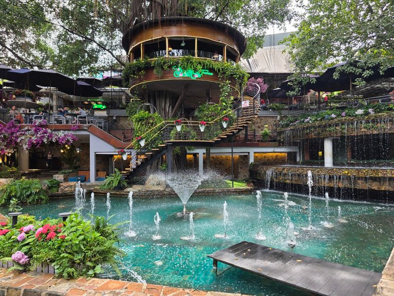 Du Mien Garden Coffee, Ho Chi Minh City, Vietnam