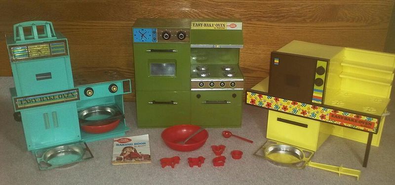 Easy-Bake Oven Easy-Bake Oven
