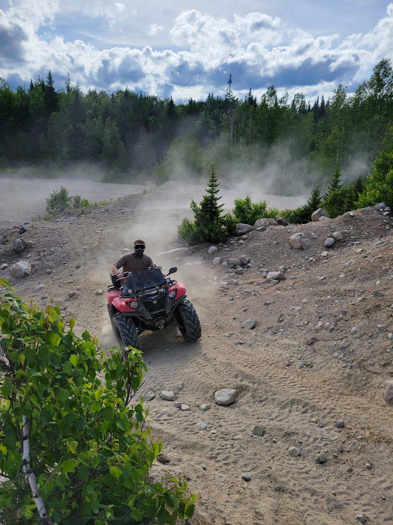 Easy Trails With a Rocky Surprise Easy Trails With a Rocky Surprise
