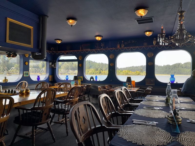 Easygoing Vibes for Locals and Road-Trippers