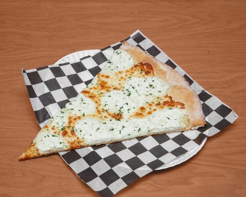 Eddie And Sam's N.Y Pizza, Tampa, FL