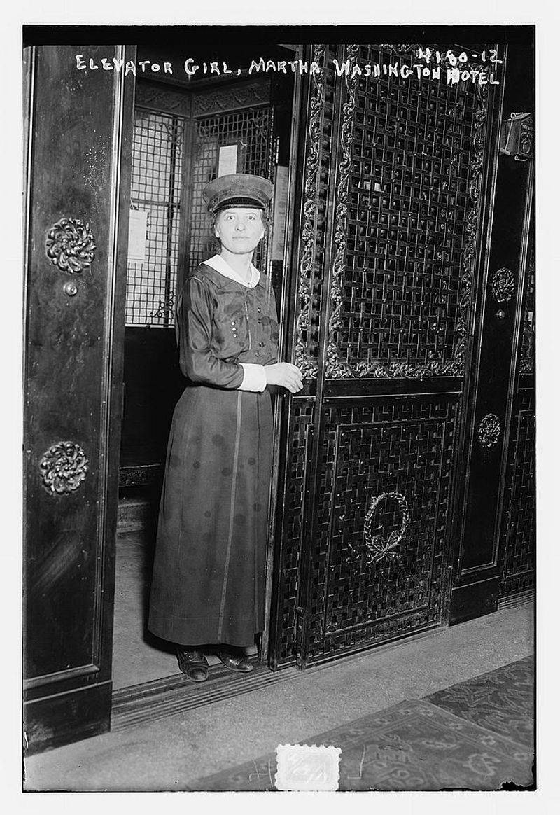 Elevator Operator
