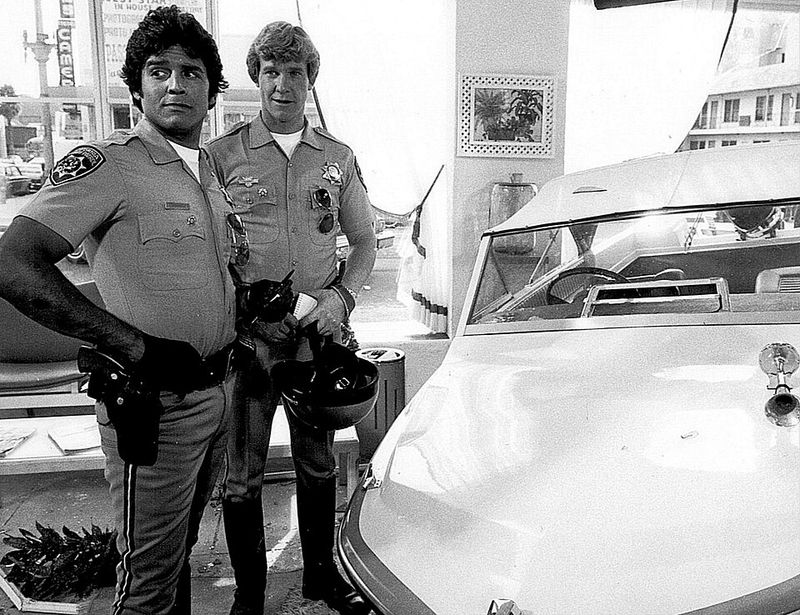 Erik Estrada - Officer Frank Poncherello on CHiPs (1977-1983) Erik Estrada - Officer Frank Poncherello on CHiPs (1977-1983)
