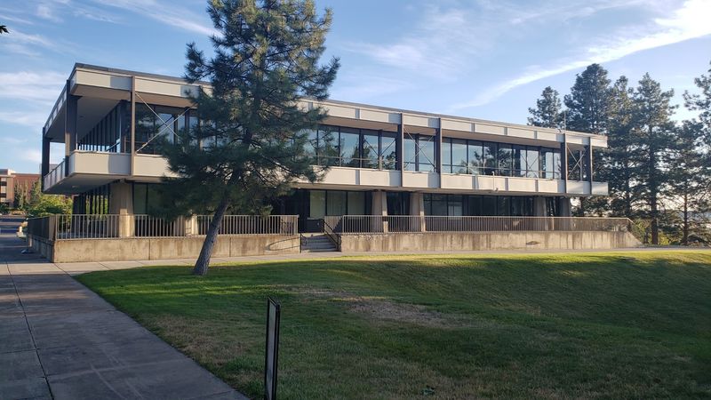 Extra Perks for Klamath County Locals