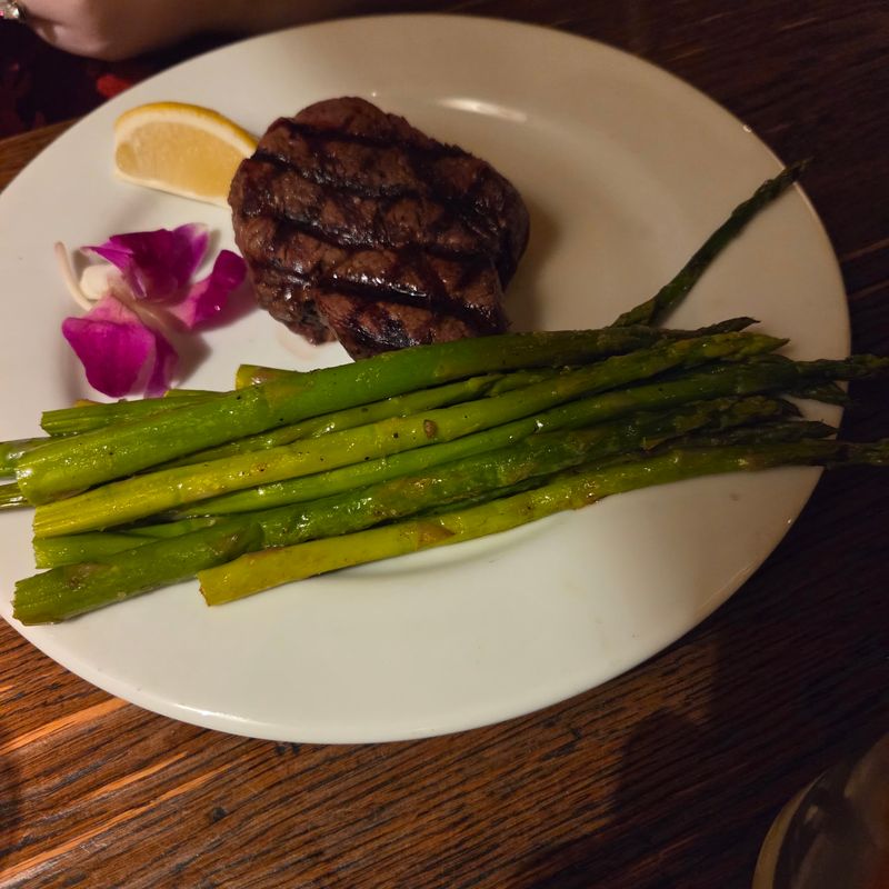 Filet Mignon, Elk Loin, and Other Cuts Filet Mignon, Elk Loin, and Other Cuts